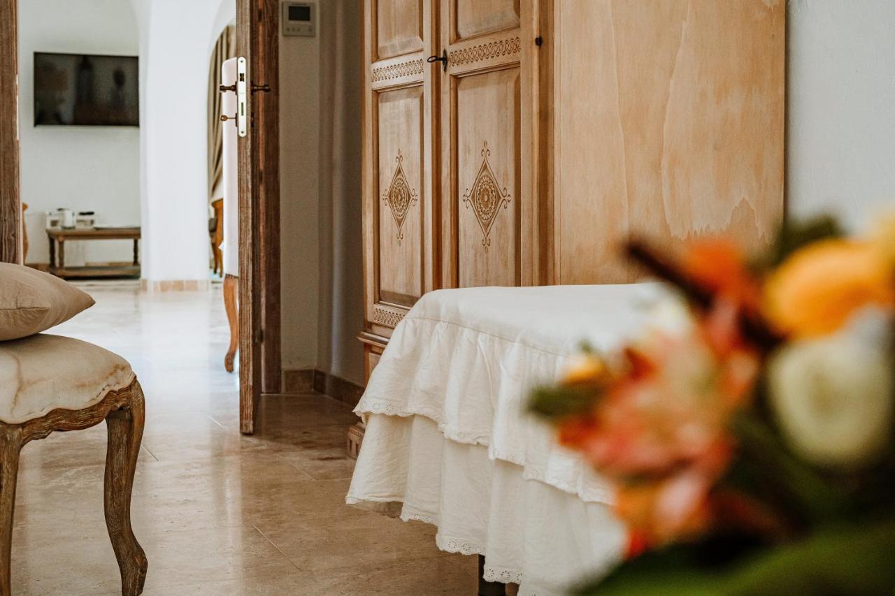 Hotel Pulicinu Baja Sardinia Esterno foto