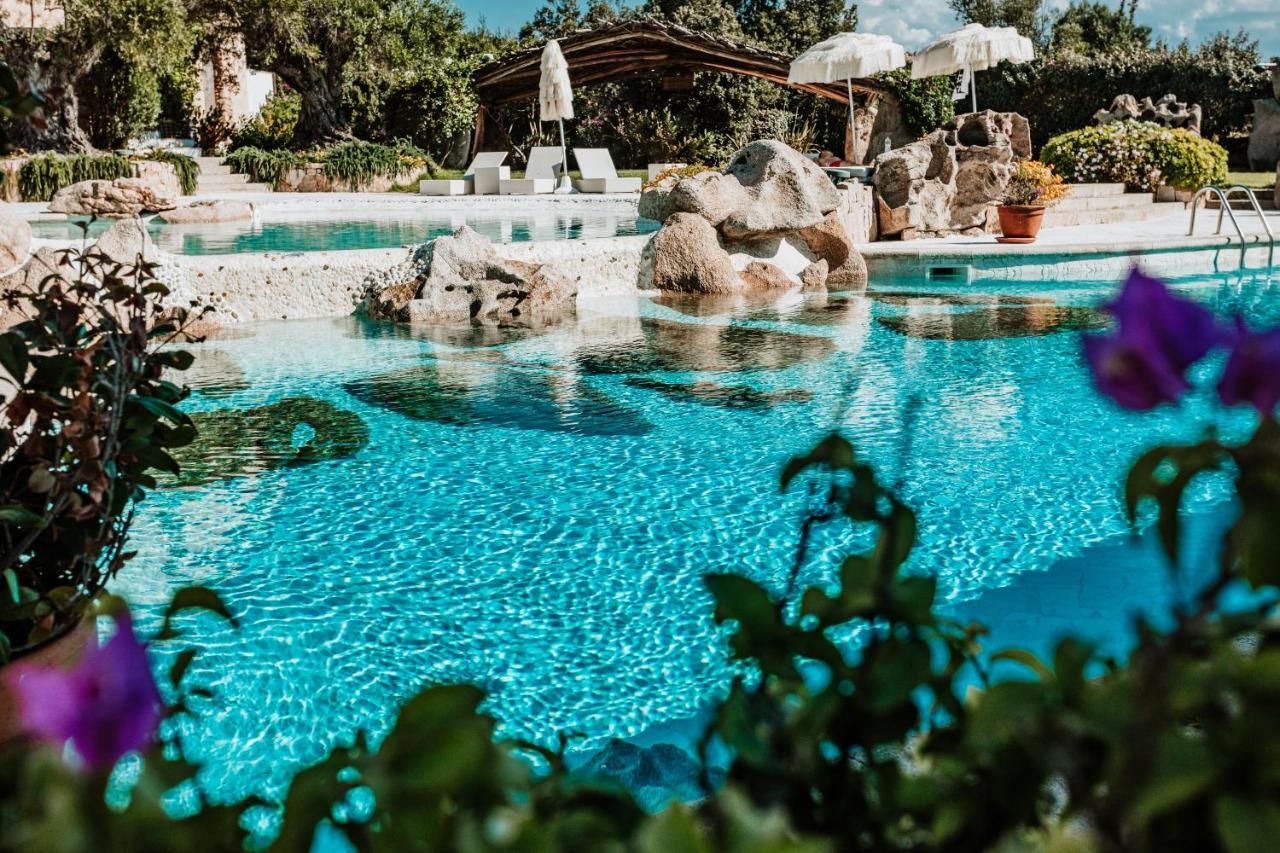 Hotel Pulicinu Baja Sardinia Esterno foto