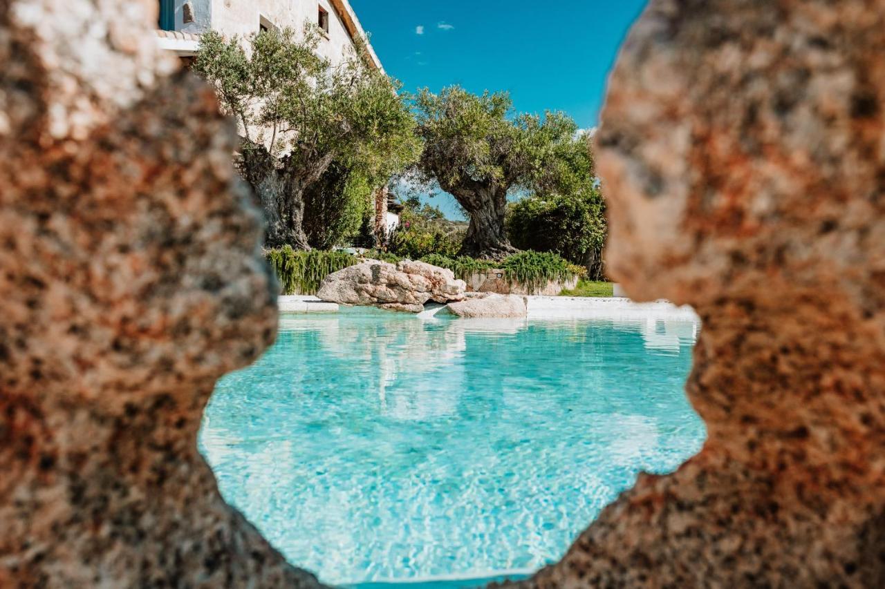 Hotel Pulicinu Baja Sardinia Esterno foto