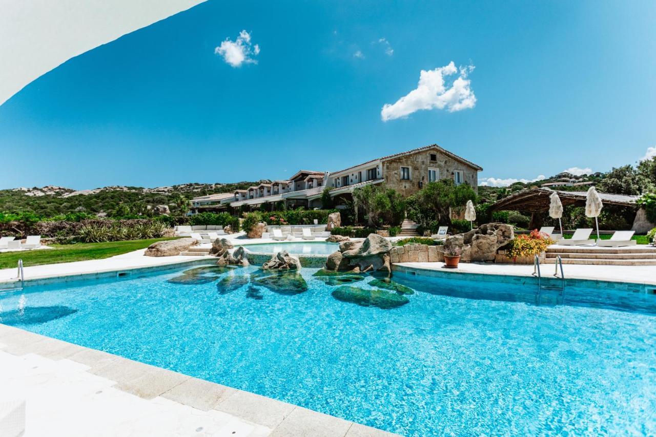 Hotel Pulicinu Baja Sardinia Esterno foto