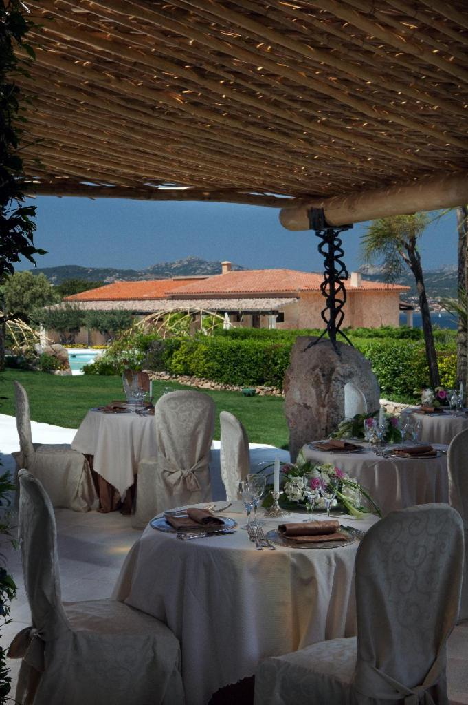 Hotel Pulicinu Baja Sardinia Esterno foto