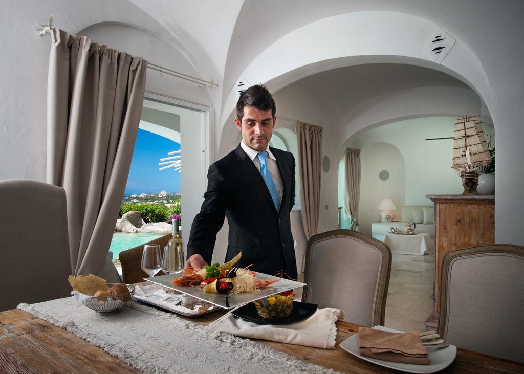 Hotel Pulicinu Baja Sardinia Esterno foto