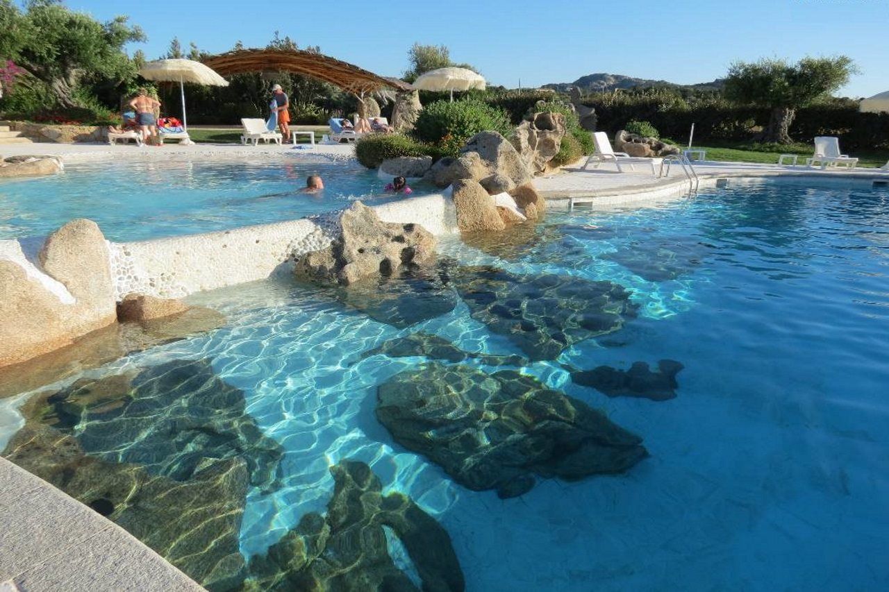 Hotel Pulicinu Baja Sardinia Esterno foto