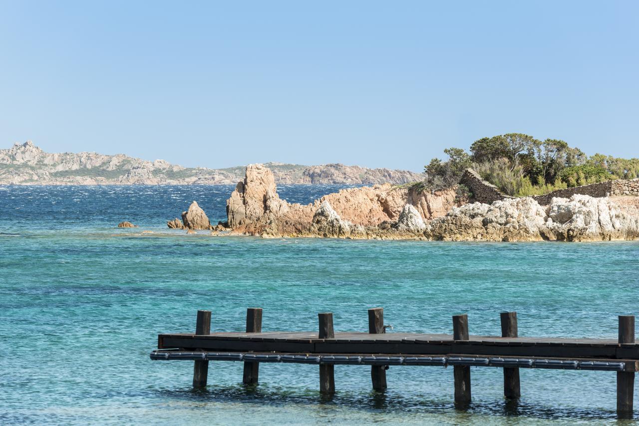 Hotel Pulicinu Baja Sardinia Esterno foto