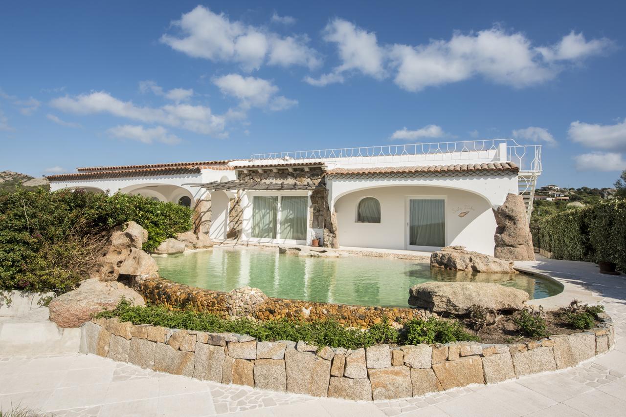 Hotel Pulicinu Baja Sardinia Esterno foto