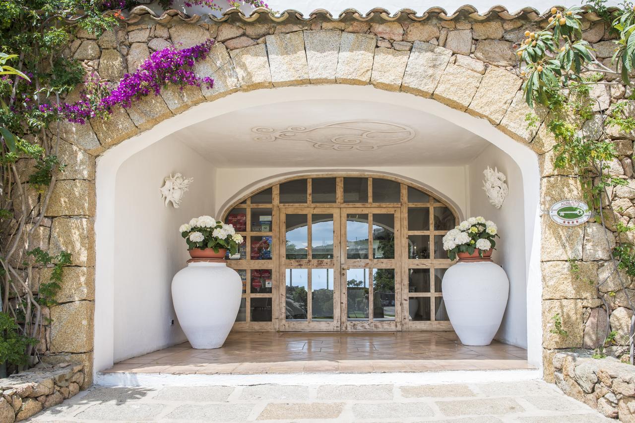 Hotel Pulicinu Baja Sardinia Esterno foto